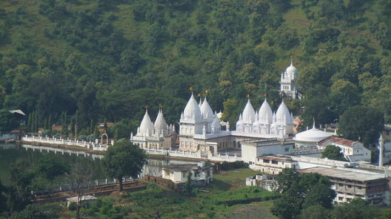 Kundalpur Siddha Kshetra, Kundalgiri. Photo Credit: 